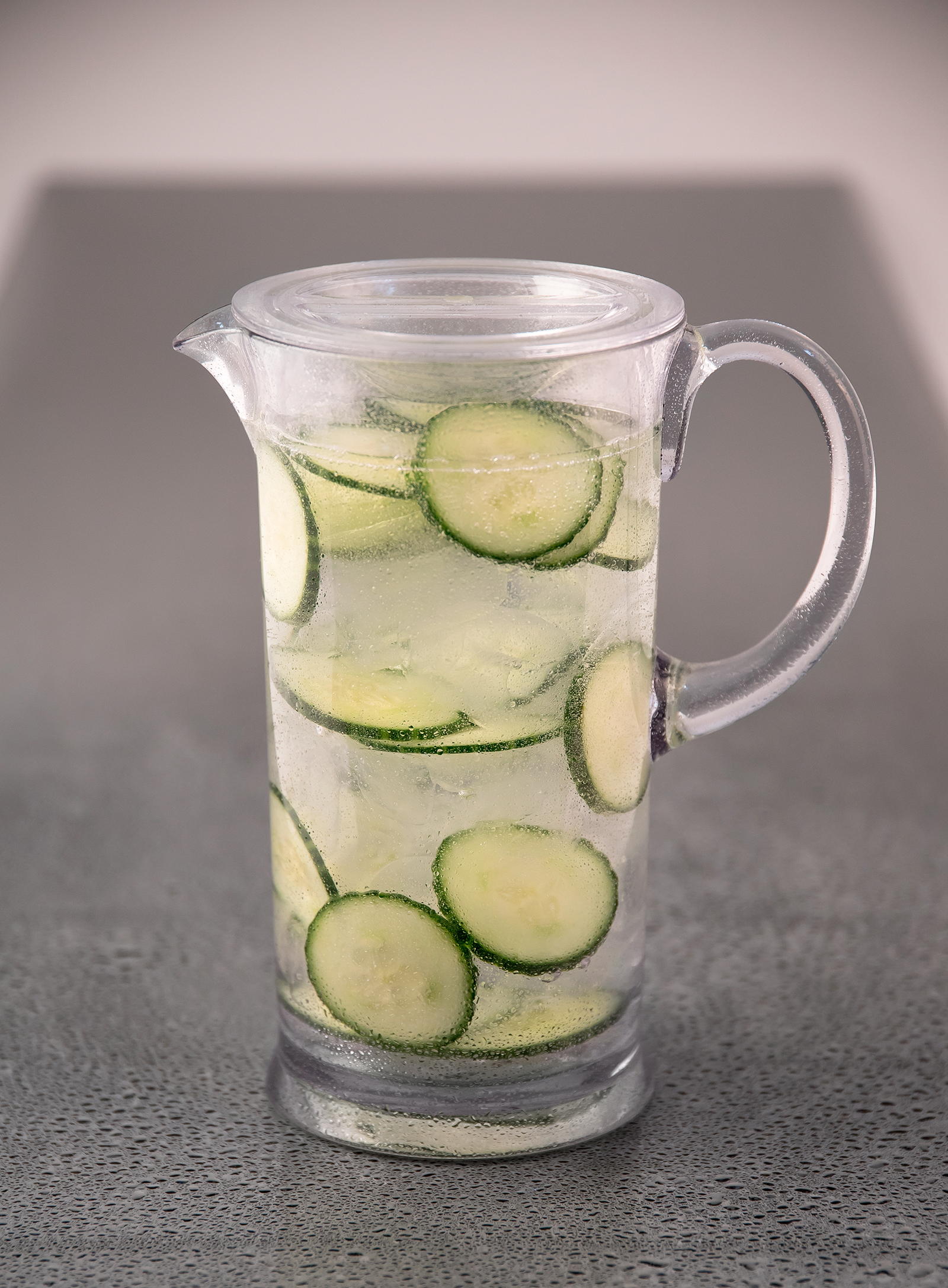 Kannu 1,5 L, kannella, Tritan